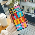 thumbnail image 4 of "Proteja su iPhone con estilo con una funda de teléfono de goma TPU a prueba de golpes con diseño creativo y minimalista de dibujos animados", 4 of 4