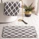 thumbnail image 2 of Juego de alfombrillas de baño YONGSHENG 2 piezas gris, 2 of 5