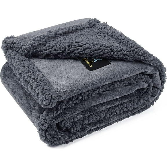 Waterproof Pet Blanket, Liquid Pee Proof Dog Blanket for Sofa Bed Couch, Reversible Sherpa Fleece Furniture Protector Cover for Small Medium Large Dogs Cats