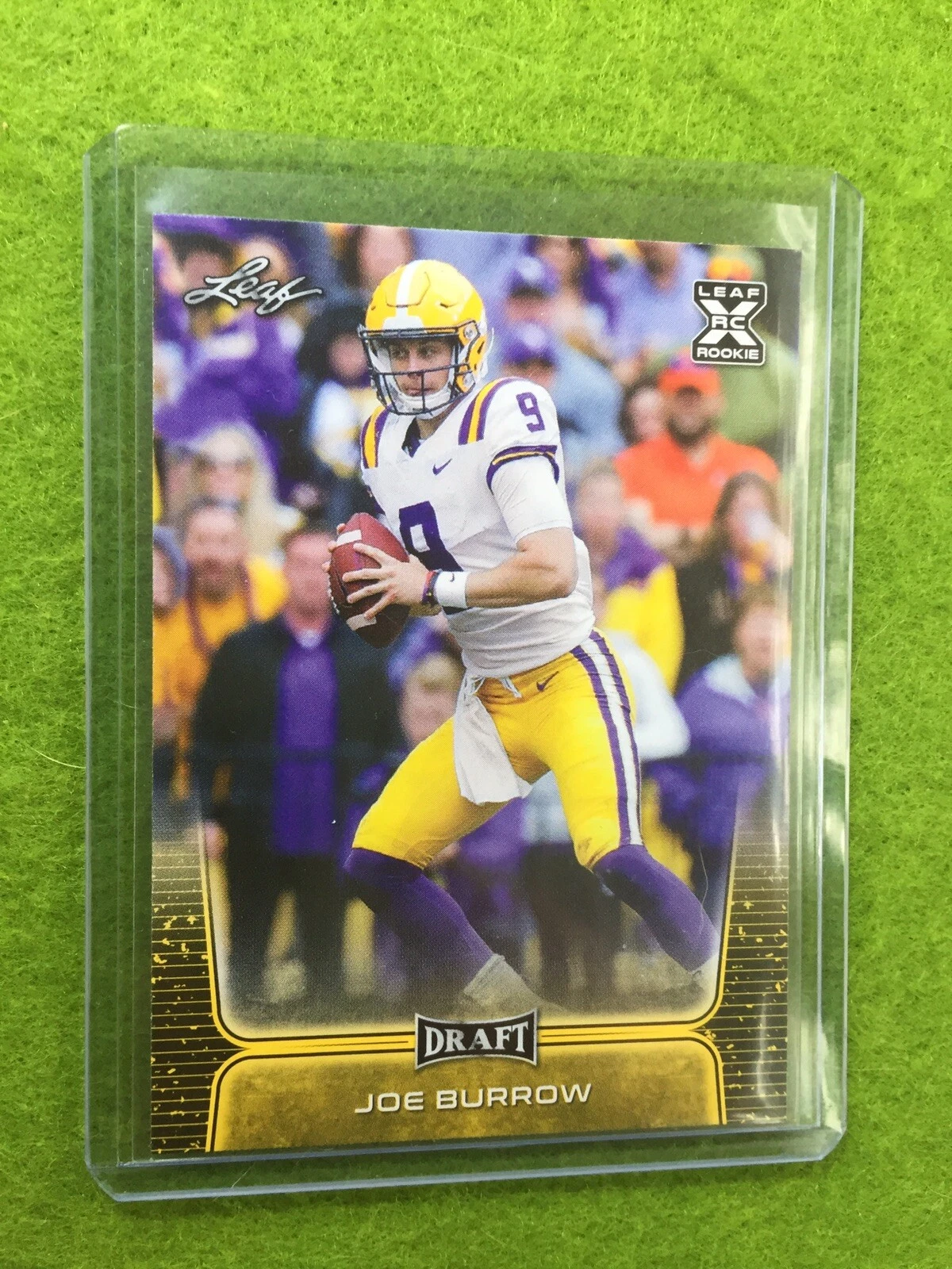 JOE BURROW ROOKIE CARD JERSEY #9 LSU GOLD RC 2020 Leaf Football BENGALS