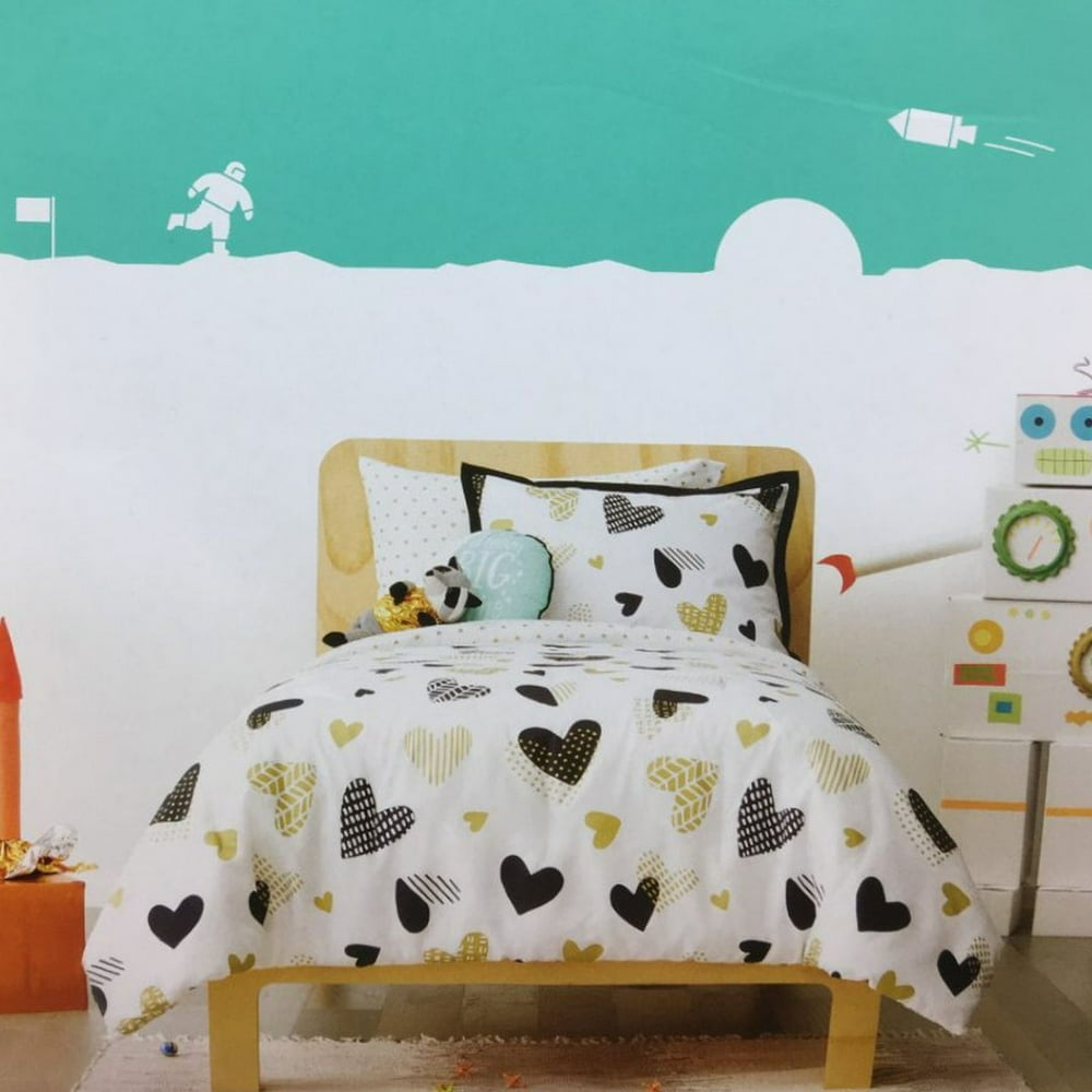 Pillowfort Black & Gold Hearts Twin Comforter Set with Sham Reversible