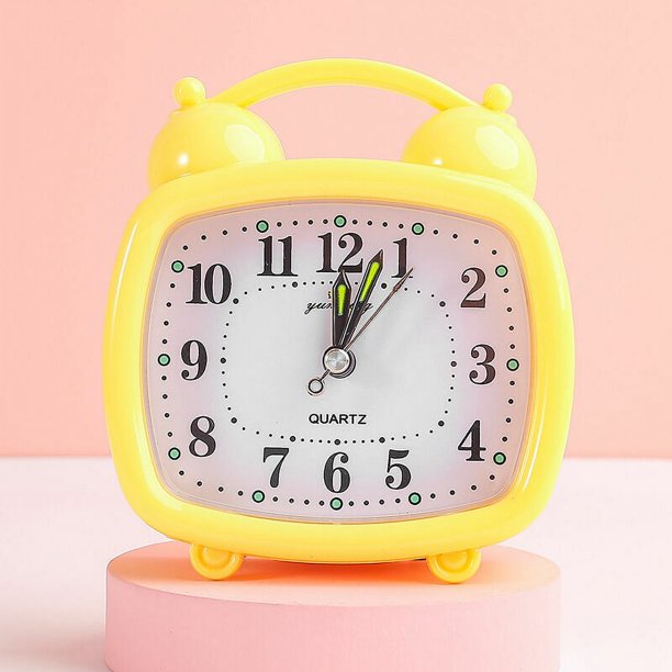 Despertador analógico amarillo, Despertador de viaje silencioso sin tictac con luz y función de repetición Despertador portátil a batería para dormitorio, mesita de noche, escritorio