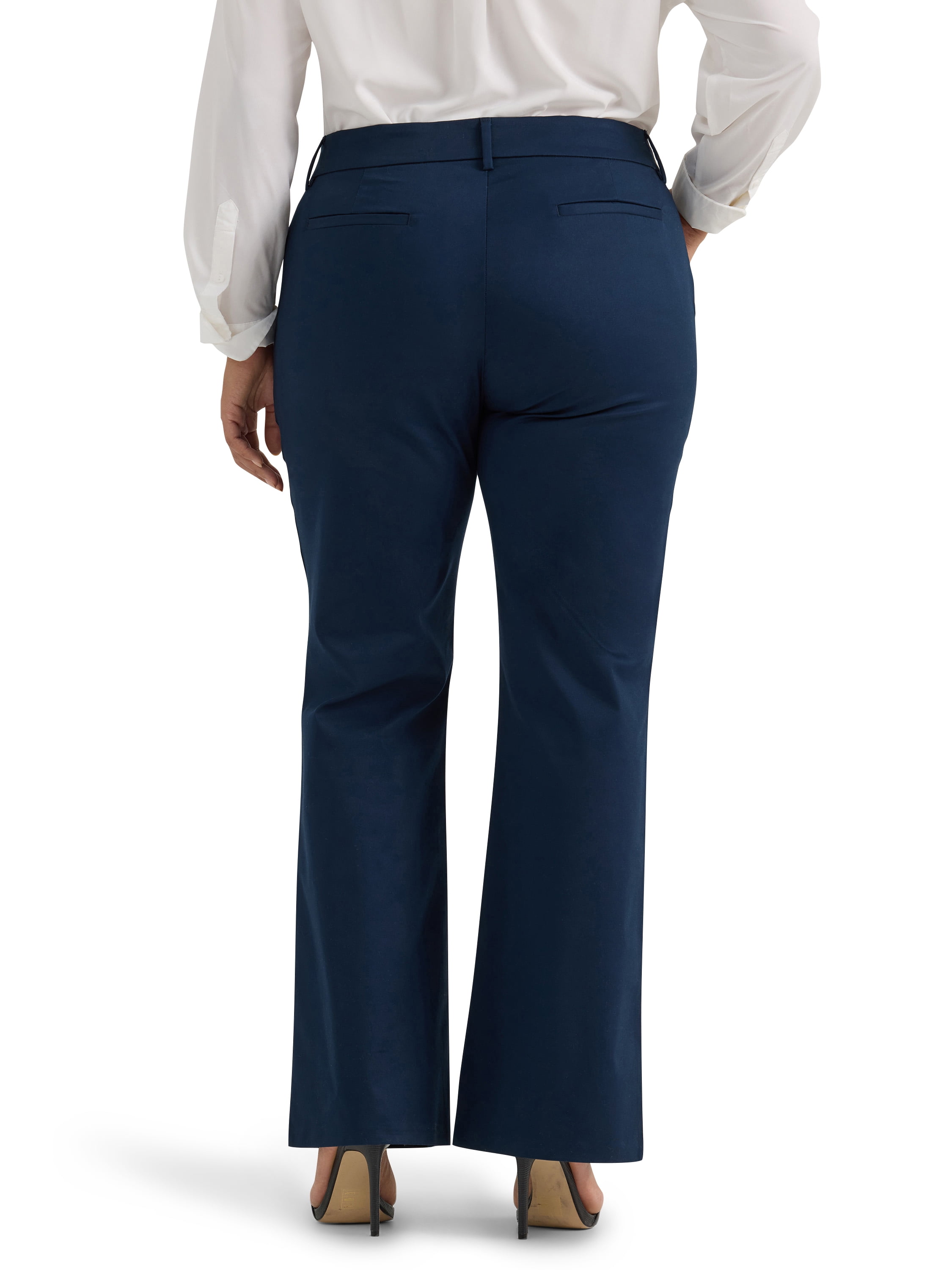 Lee® Women's Plus Mid Rise Wrinkle Free Bootcut Pant
