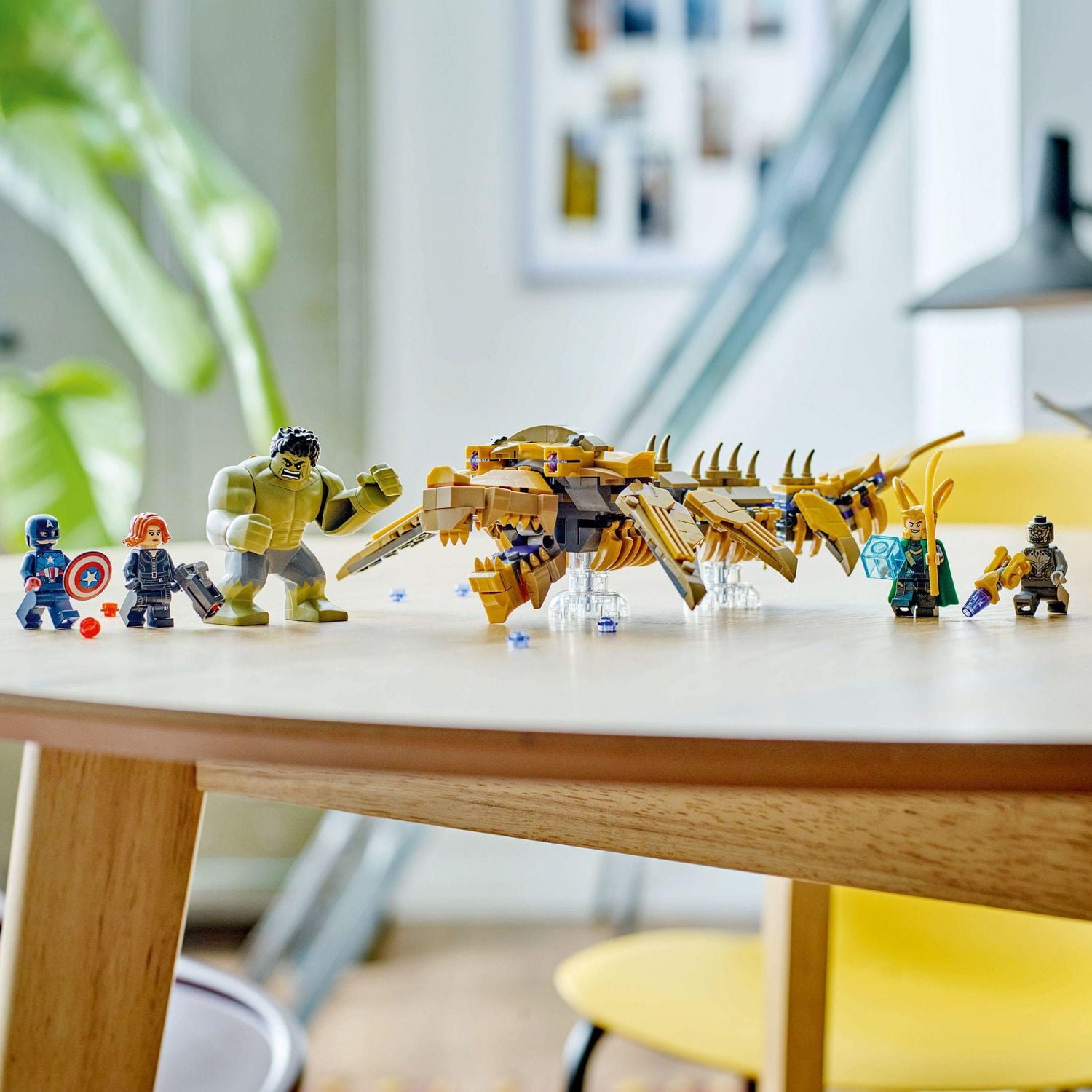 LEGO Marvel The Avengers vs. The Leviathan Set, Superhero Toy with 4 Minifigures and Hulk Action Figure, 76290, Includes 347 Pieces, Ages 7+