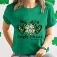 thumbnail image 1 of Haut de la Saint-Patrick pour Femmes à Manches Courtes avec Imprimé Graphique et Col Rond pour la Saint-Patrick, 1 of 7