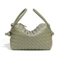 thumbnail image 3 of Bolso de mano para mujer nuevo diseño de nicho 2024, bolso tejido a mano versátil, bolso de cámara cruzado con un solo hombro único y moderno, 3 of 5