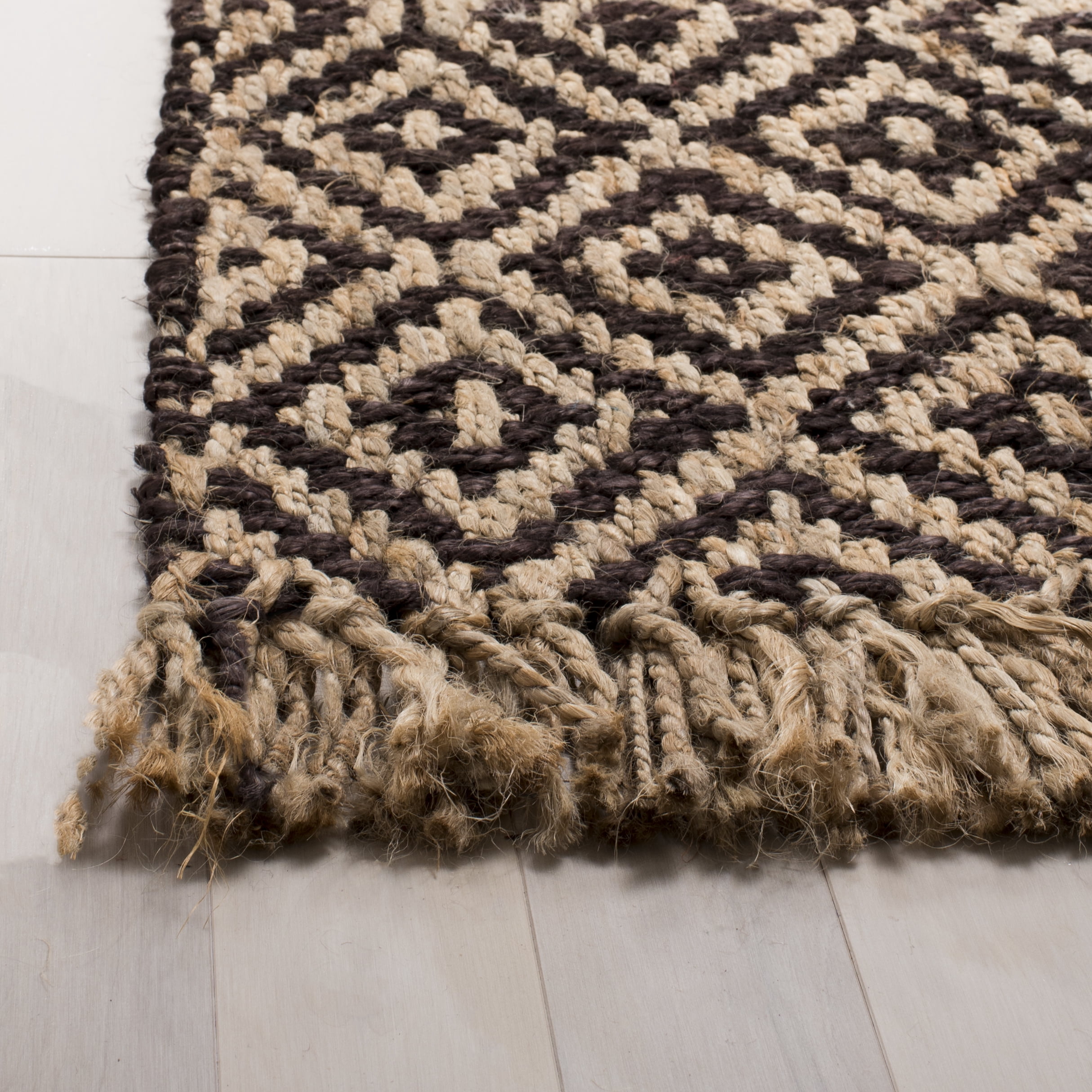 SAFAVIEH Natural Fiber Thomas Geometric Jute Runner Rug, Brown/Natural, 2'3" x 8'