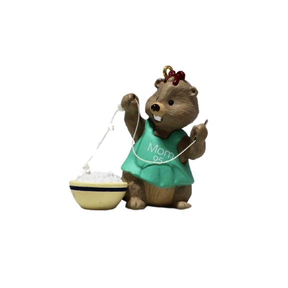 Hallmark Ornament: 1995 Mom | QX5647