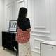 thumbnail image 1 of UAEBM Bolsos de mano acolchados para mujer Bolso de hombro ligero con relleno acolchado de algodón Bolsos de mano grandes con entramado I, 1 of 3