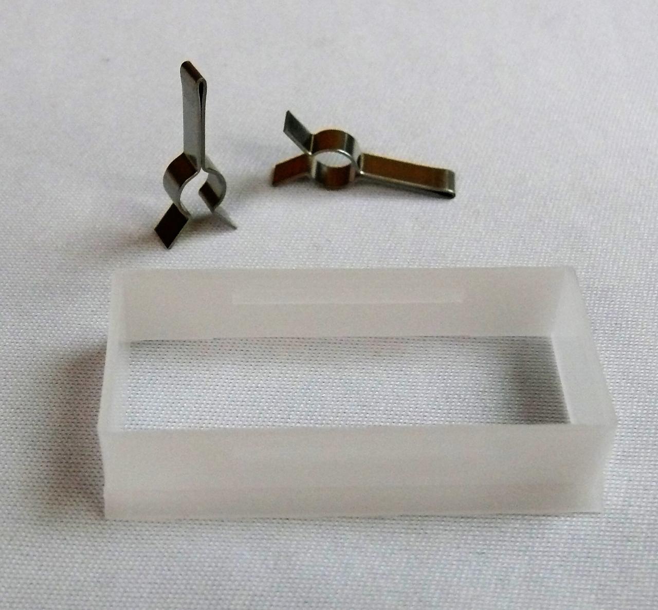 Genuine Samsung Clip DA82-02367A