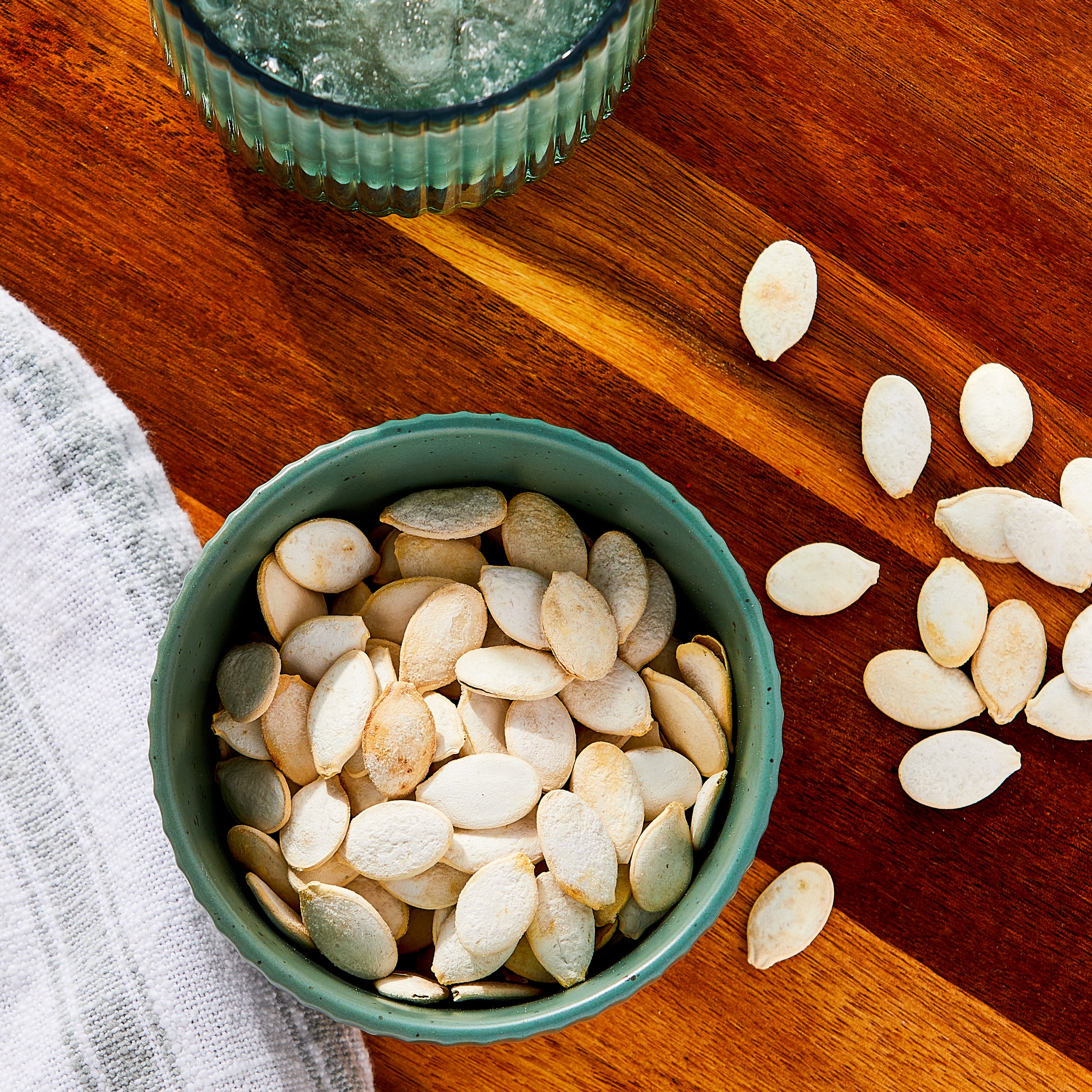 Great Value Roasted & Salted Pumpkin Seeds, 5 oz