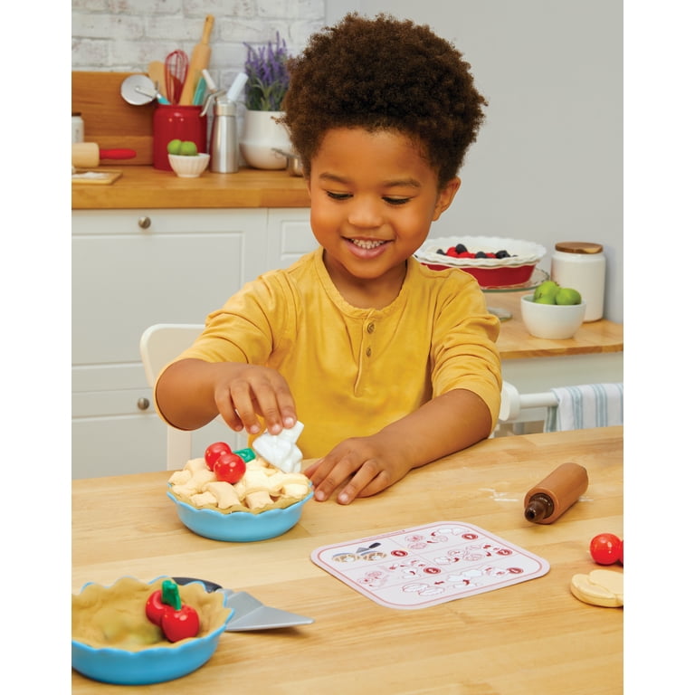 Little Tikes Creative Chefs Pizza Kit with Special Make-It Mix