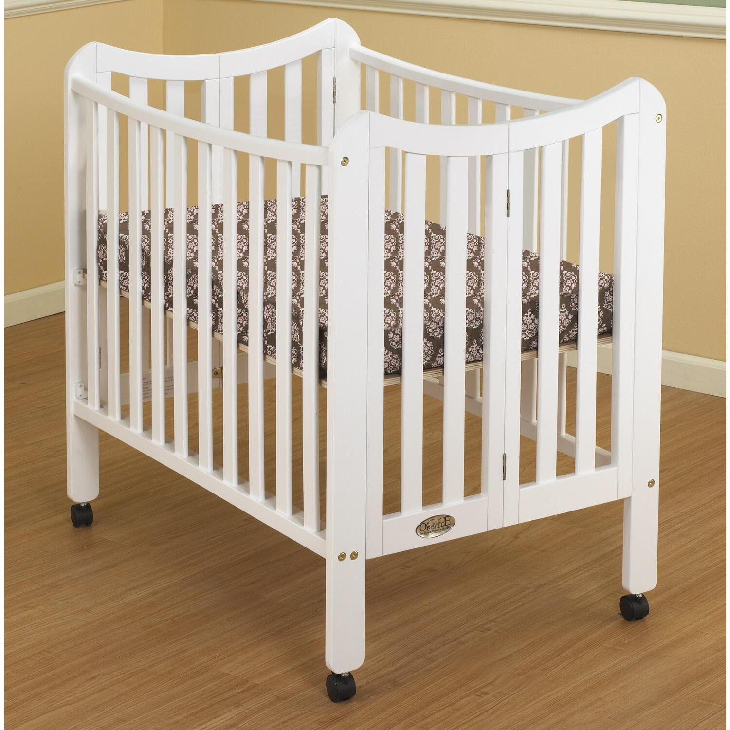 Orbelle Trading Tian Folding Portable Crib