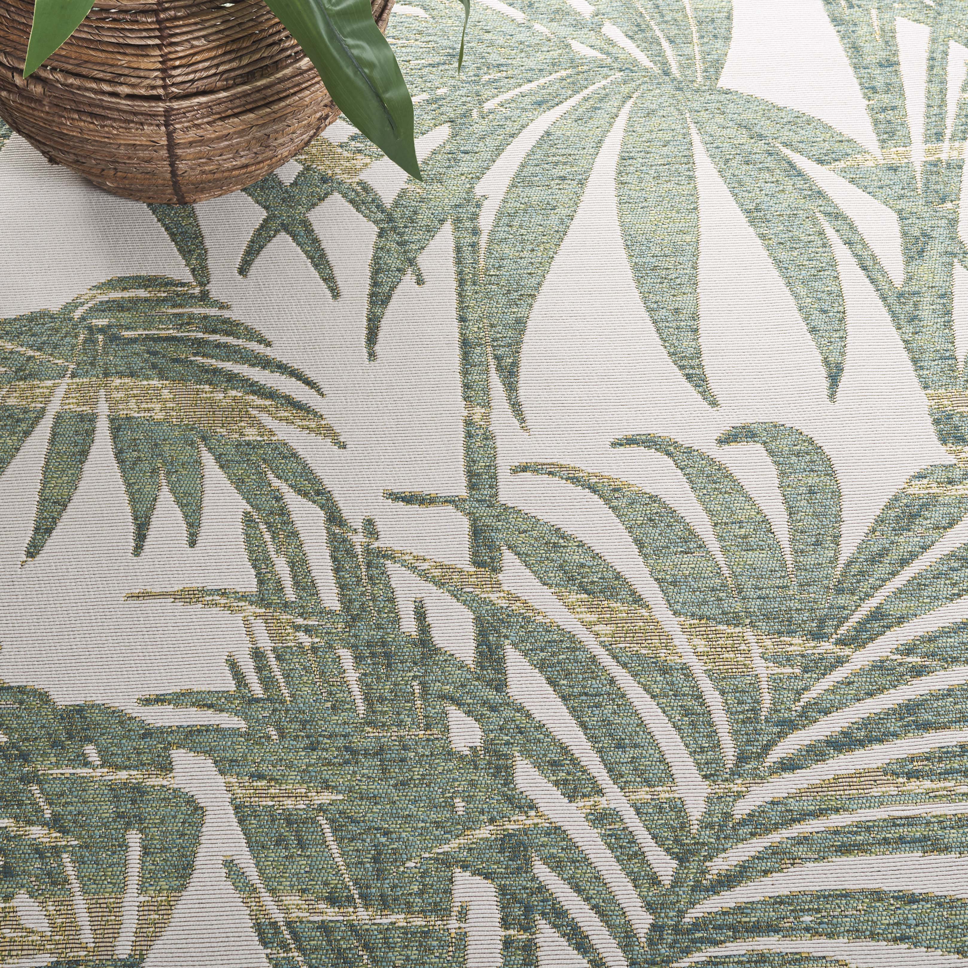 SAFAVIEH Barbados Cahir Botanical Indoor/Outdoor Runner Rug, Ivory/Green, 2'8" x 8'