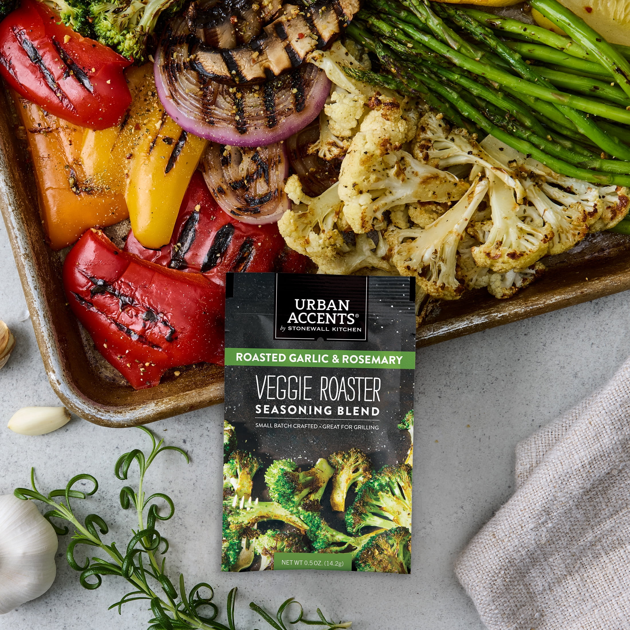 (12 pack) Urban Accents Roasted Garlic & Rosemary Veggie Roaster Seasoning Blend, 0.5 oz. Pouch