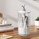 thumbnail image 4 of Organizador de Brochas de Maquillaje con Elevación Automática, Ideal para Lápices de Cejas y Brochas. | Contenedor de Plástico Blanco | Material de Alta Transparencia | Organización Multicapa | 1 Uni, 4 of 6
