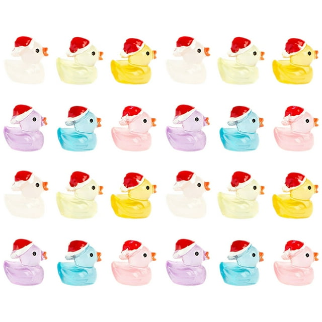 BRIGHTFUFU 30 Uds Mini patos de resina con sombrero de Navidad figuras de animales que brillan en la oscuridad adornos de pastel de pato Kawaii para bonsái de paisaje de musgo