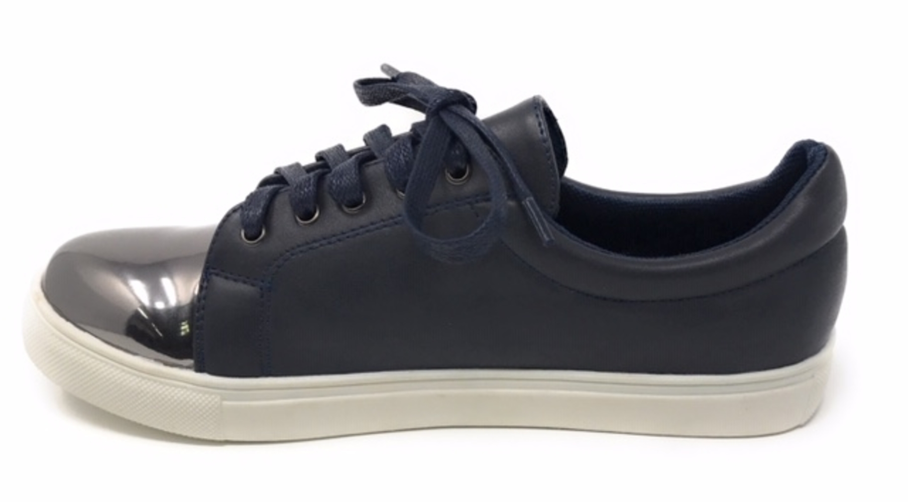Forever Young Women's Metallic Tip Lace up Sneakers
