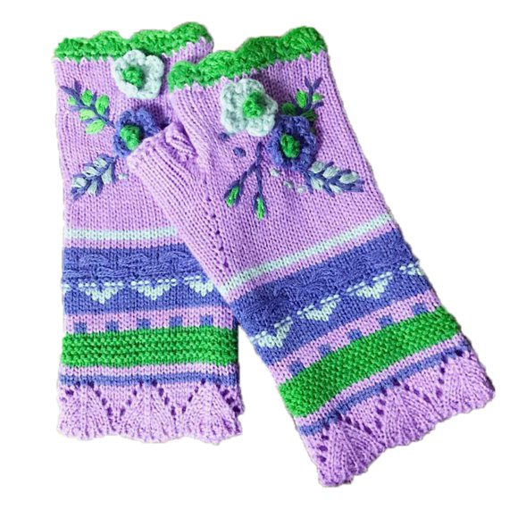 GDREDA Handmade Woolen Floral Crochet Gloves for Women Cozy Winter Handwear with Intricate Hook Design Green,One Size