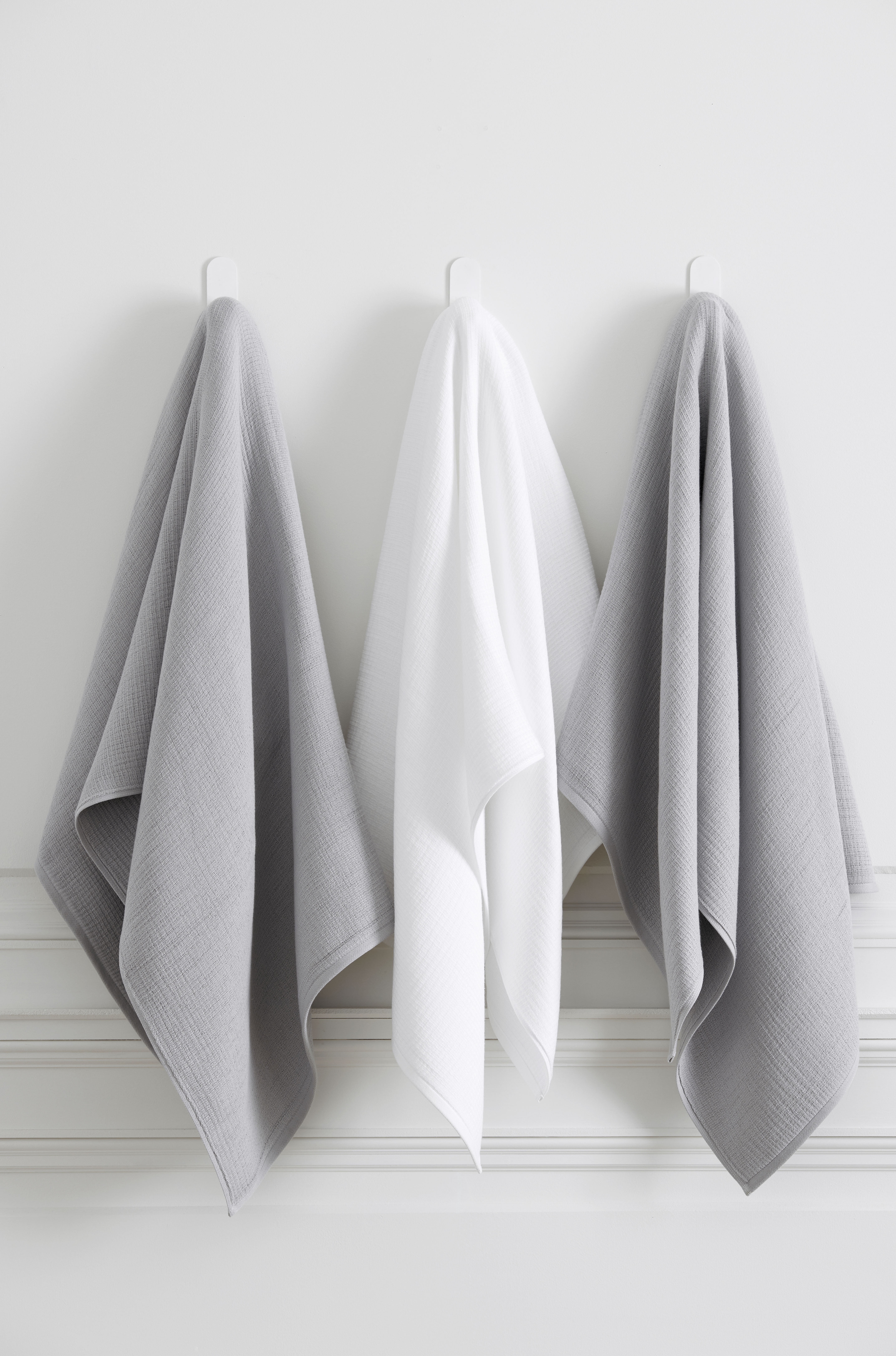 LOFT BY LOFTEX New Generation Soft and Absorbent Bath 6 Piece Set, White