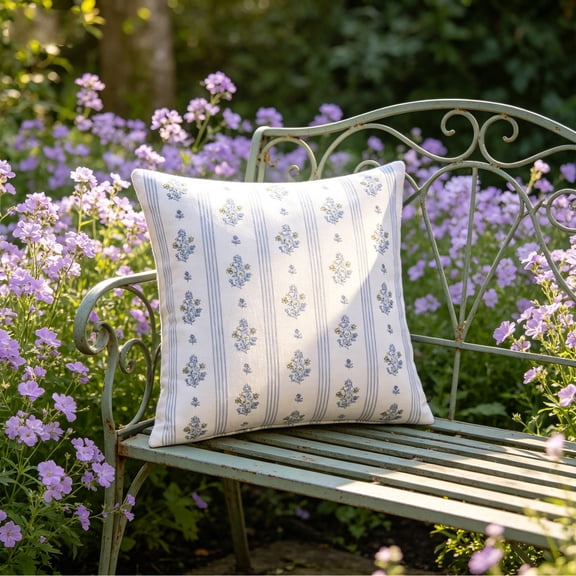 18"x18" Floral Throw Pillow, Vintage Pillow Square Sofa Cushion, Farmhouse Garden Decorative Pillows for Home Couch Beach Patio
