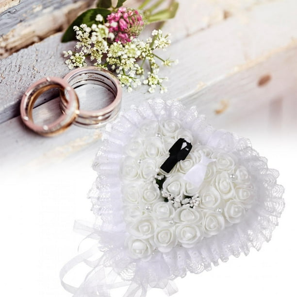 Elegant ring holder discount