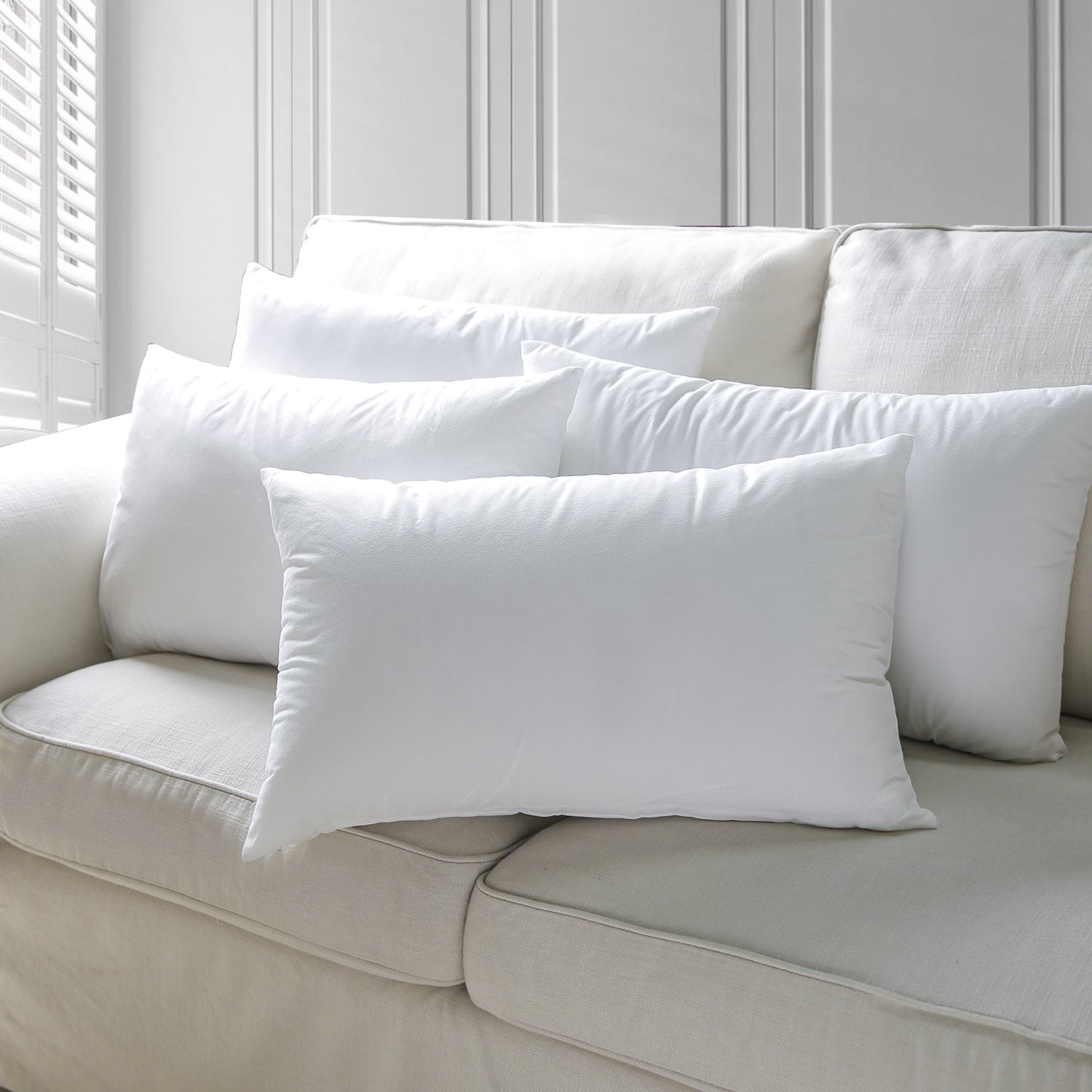 Phantoscope Hypoallergenic 12x20 Pillow Inserts, 4 Pack Soft Rectangular Pillow Forms for Couch Bed Sofa