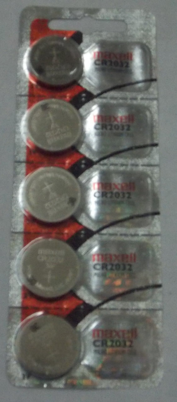 Maxell CR2032 3 Volt Lithium Coin Battery - 5 Pack Exp.2025