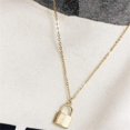 thumbnail image 4 of Collier de Couple Collier Pendentif en Forme de Serrure Classique Délicatement Simple Long Collier Choker Femmes Bijoux, 4 of 5