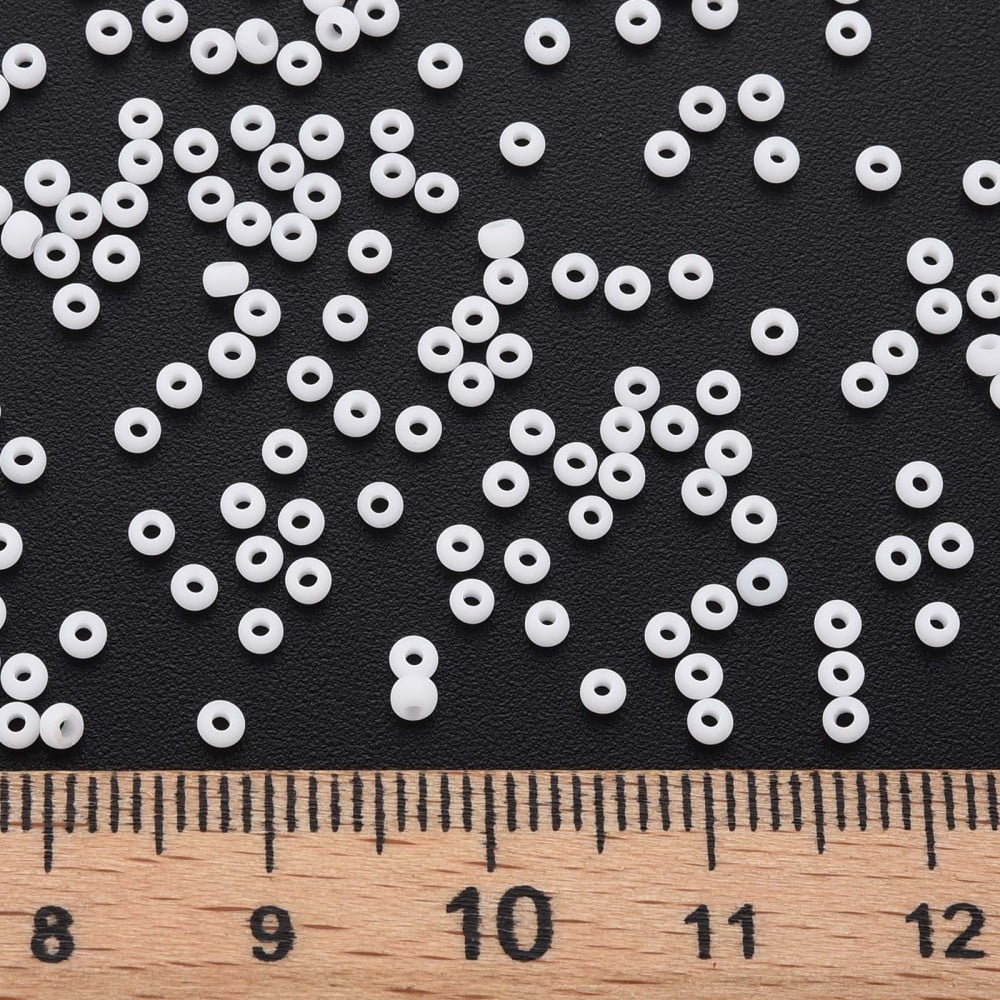 13/0 Glass Seed Beads Macaron Color Round Hole Round White 13/0 2~2.3x1.5mm Hole: 0.8mm about 450g/bag