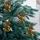 thumbnail image 3 of Adornos navideños artesanales decorativos para el árbol, monogramas decorativos acrílicos 2D con gorro de Papá Noel, 26 letras, adornos navideños colgantes para manualidades, decoración navideña para, 3 of 5