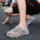 thumbnail image 3 of Sandalias de plataforma para hombre y mujer, zuecos con suela Eva, a la moda, para verano, 3 of 3