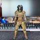 thumbnail image 4 of Neca-modelo de colección de figuras de acción de 7 pulgadas, figura de elefante, águila, Cara de juego, legión de sangre de hierro, Predator Warrior, genuino, 4 of 5