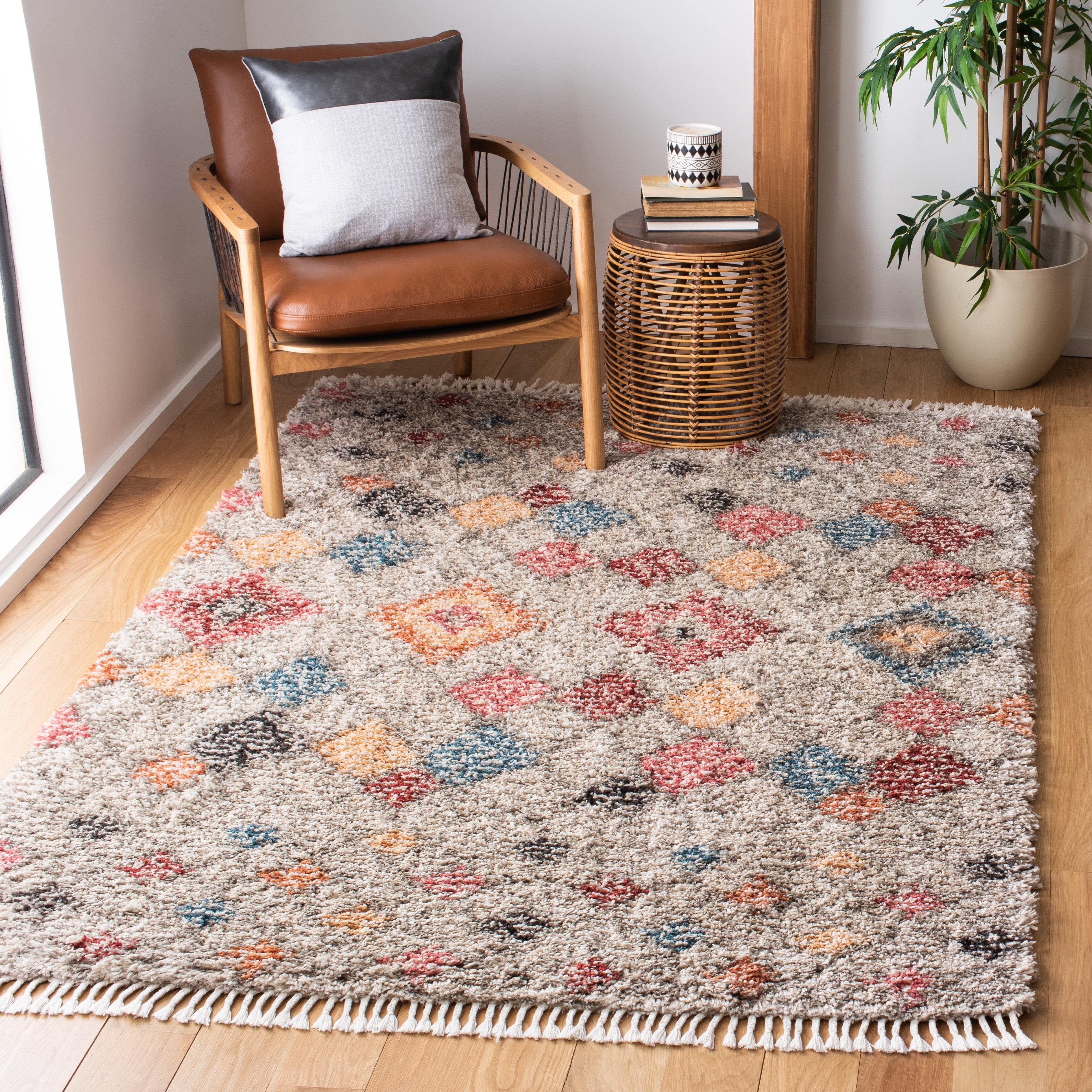 SAFAVIEH Morocco Dulcibella Geometric Area Rug, Grey/Multi, 4' x 6'