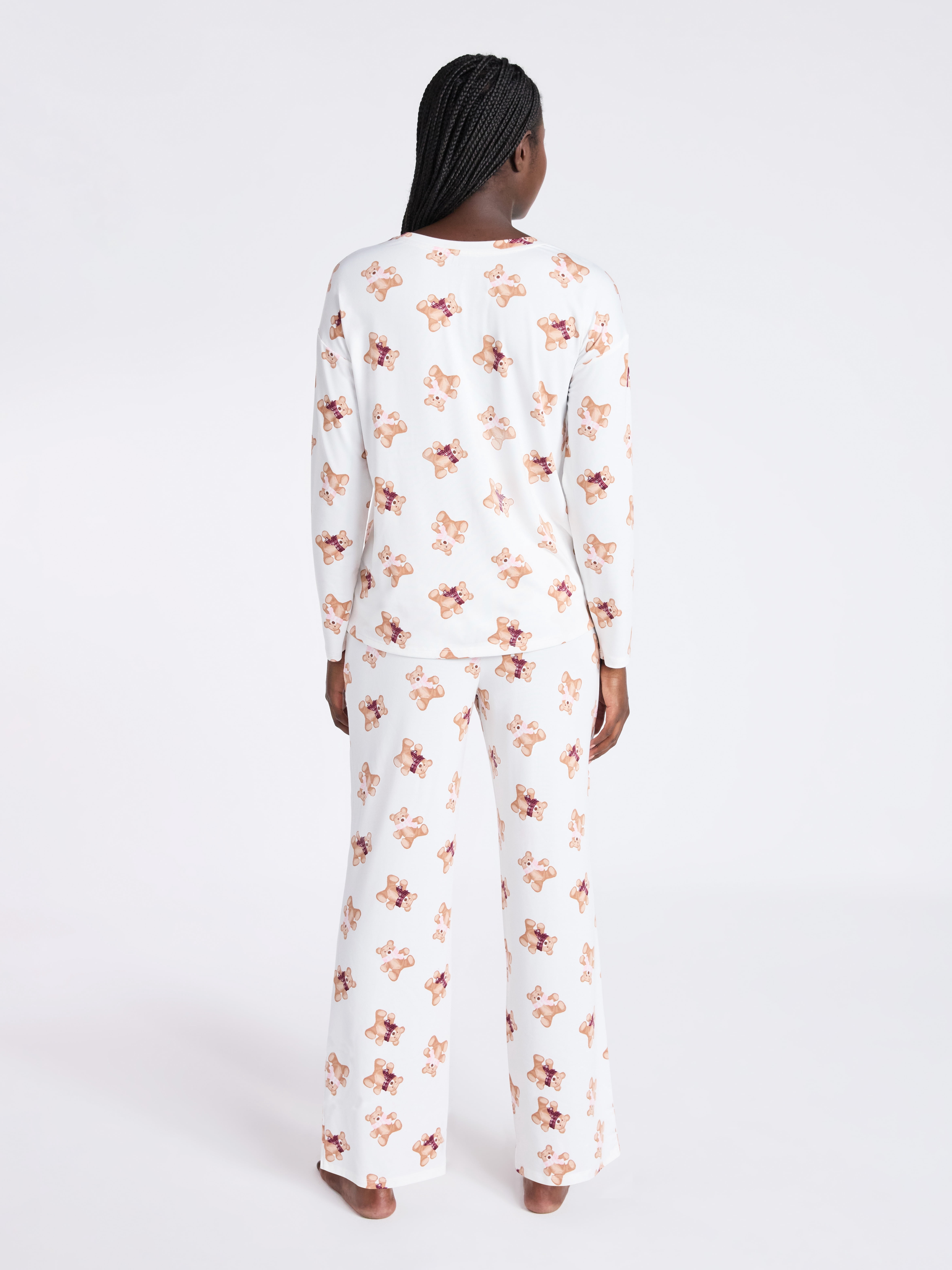 Joyspun Women's Dreamy Soft Collection Long Sleeve Sleep Top and Open Leg Pant Pajama Set, 2-Piece, Sizes XS to 3X