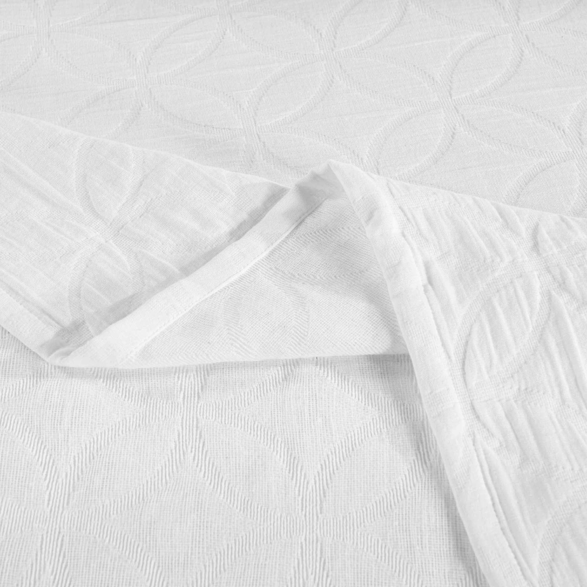 Superior 3-Piece Serenity Cotton Matelasse Line Bedspread Set, Oversized Bedspreads, Full, White