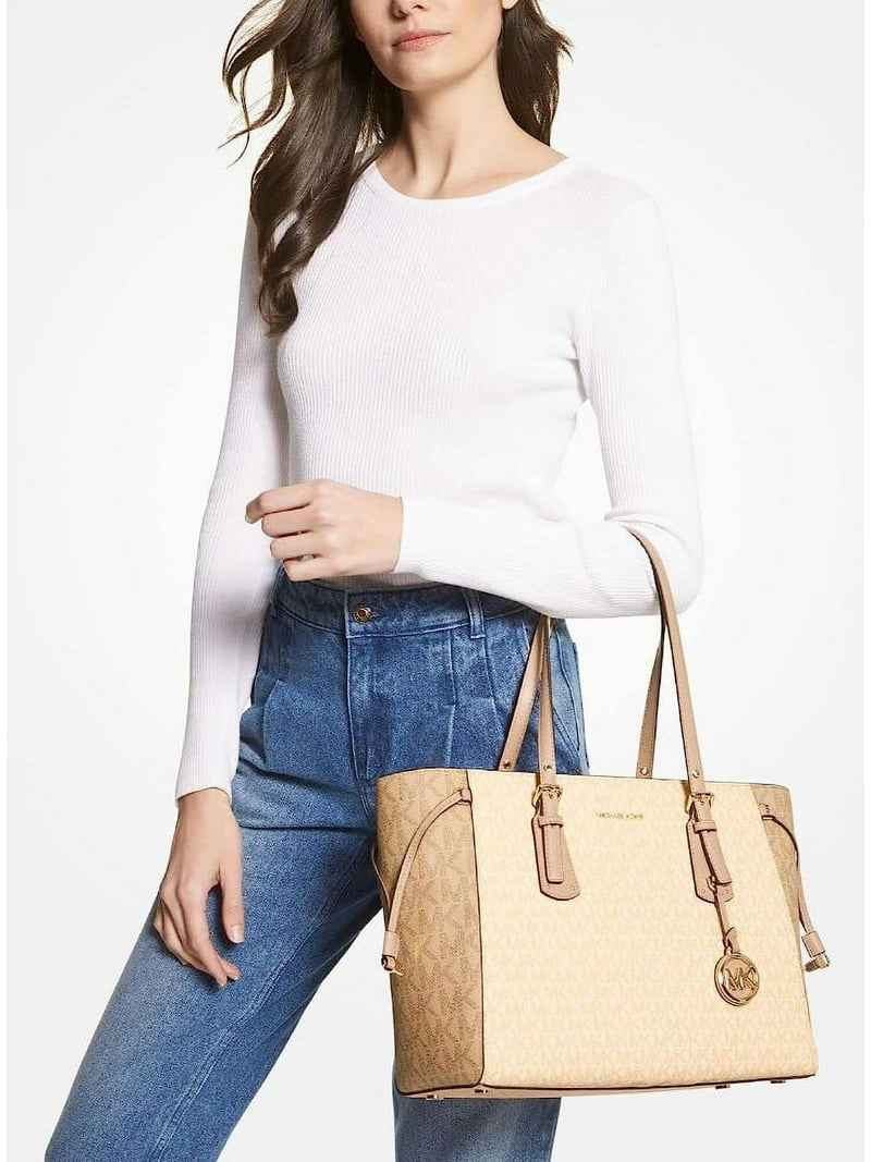 MICHAEL MICHAEL KORS Women's Voyager Medium Crossgrain Leather