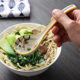 thumbnail image 5 of Juego de 4 cucharas soperas de cerámica, cucharas soperas japonesas, cucharas soperas de mango largo para fideos Pho, ramen, wonton, bolas de masa hervida y arroz, 5 of 8