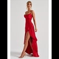 thumbnail image 4 of Vestido de Cóctel para Mujer, Ajustado, Informal, , con Escote en V, Sin Mangas, de Satén, con Volantes en el Bajo y Espalda Descubierta. Rojo L, 4 of 10