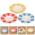 thumbnail image 3 of 150 Pcs Assiettes de Fête en Forme de Fleur Assiettes à Gâteau Jetables pour la Maison Assiettes en Papier Décoratives, 3 of 5