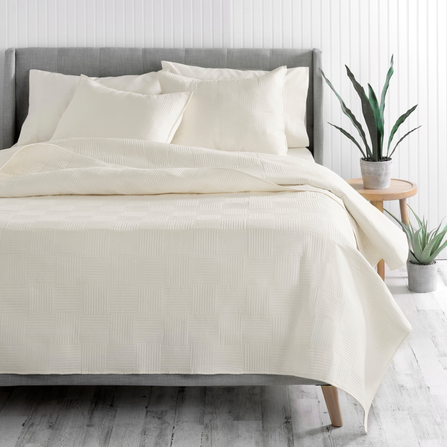 Welspun Basics Preston, 200TC, 100 Cotton Sateen, 3 Piece Full/Queen