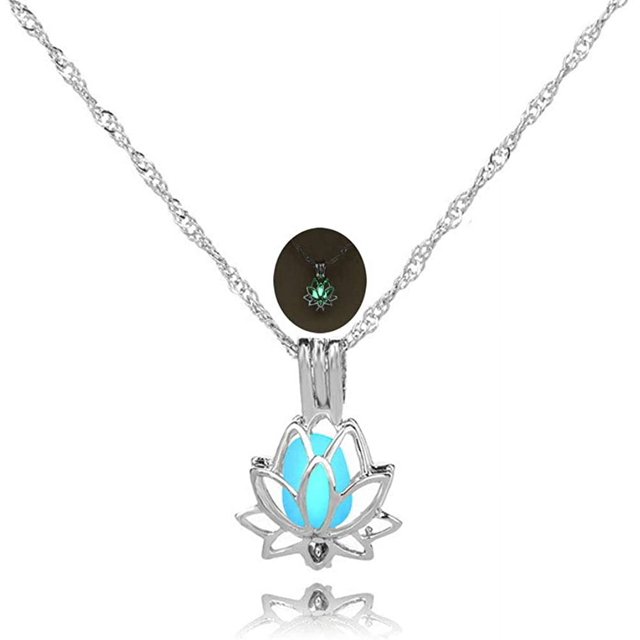 Collier Pendentif Lotus Lumineux Collier Pendentif Creux