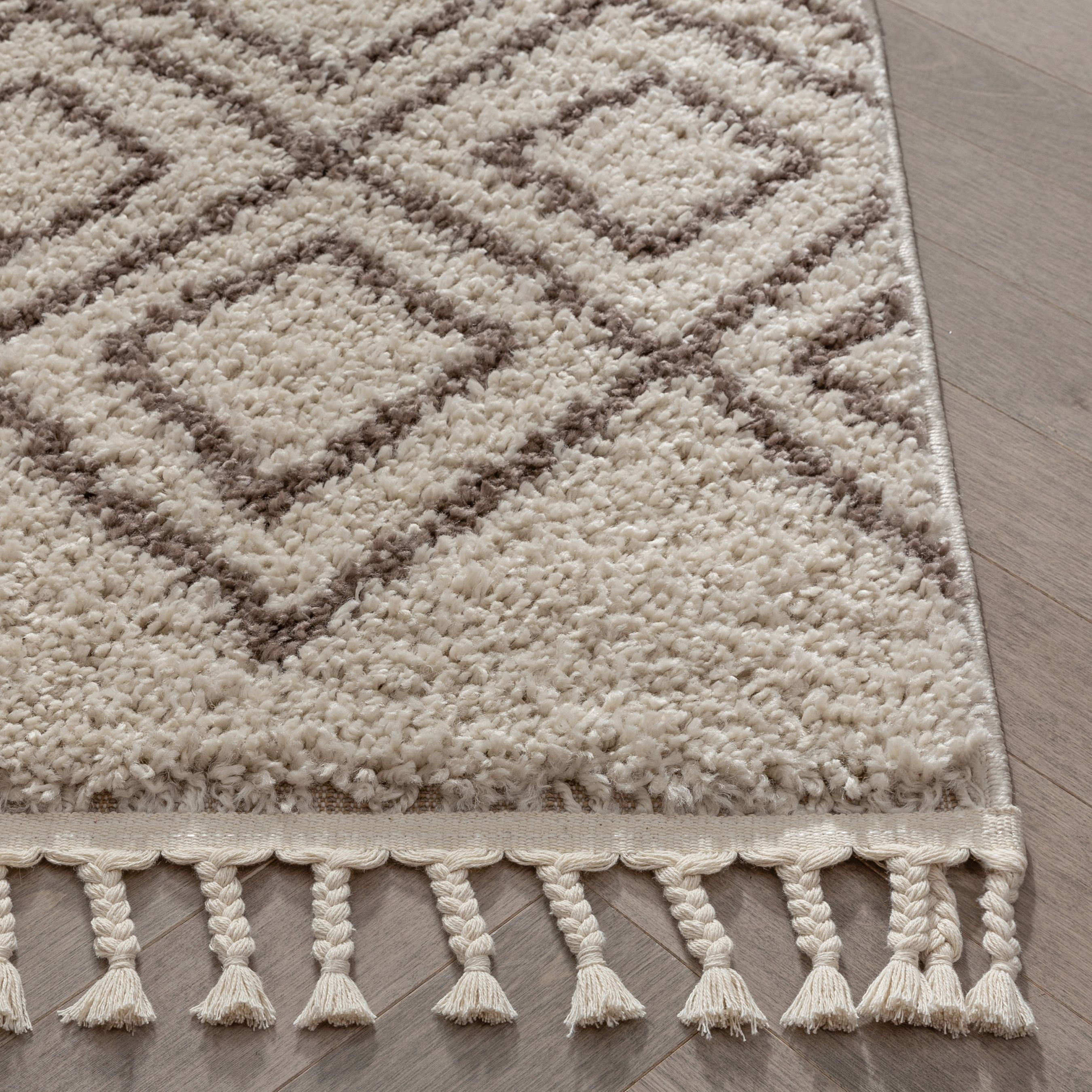 Well Woven Cabana Radley Moroccan Tribal Natural 5'3" x 7'3" Shag Area Rug
