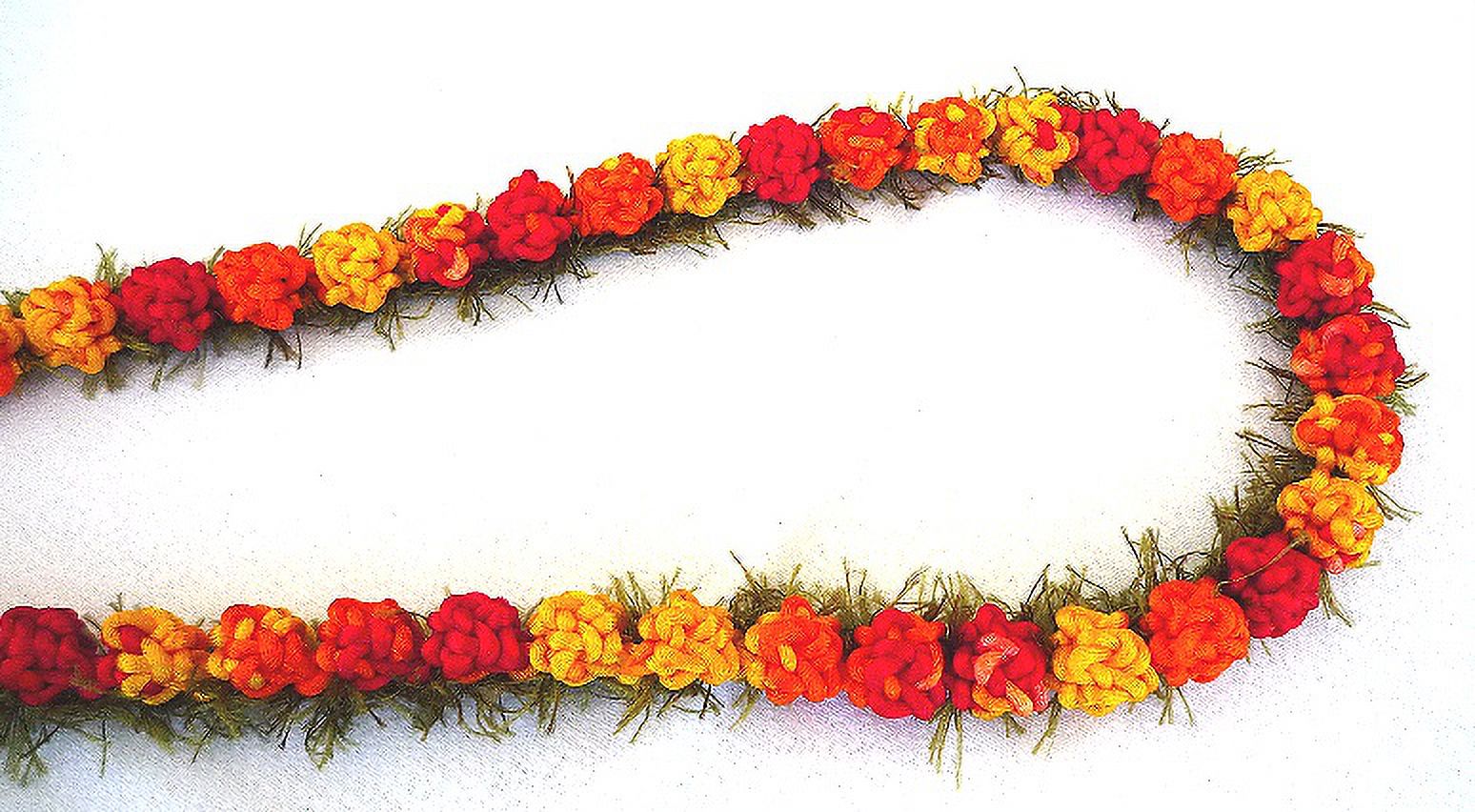 Funcraft Red Crochet Lei, 1 Each
