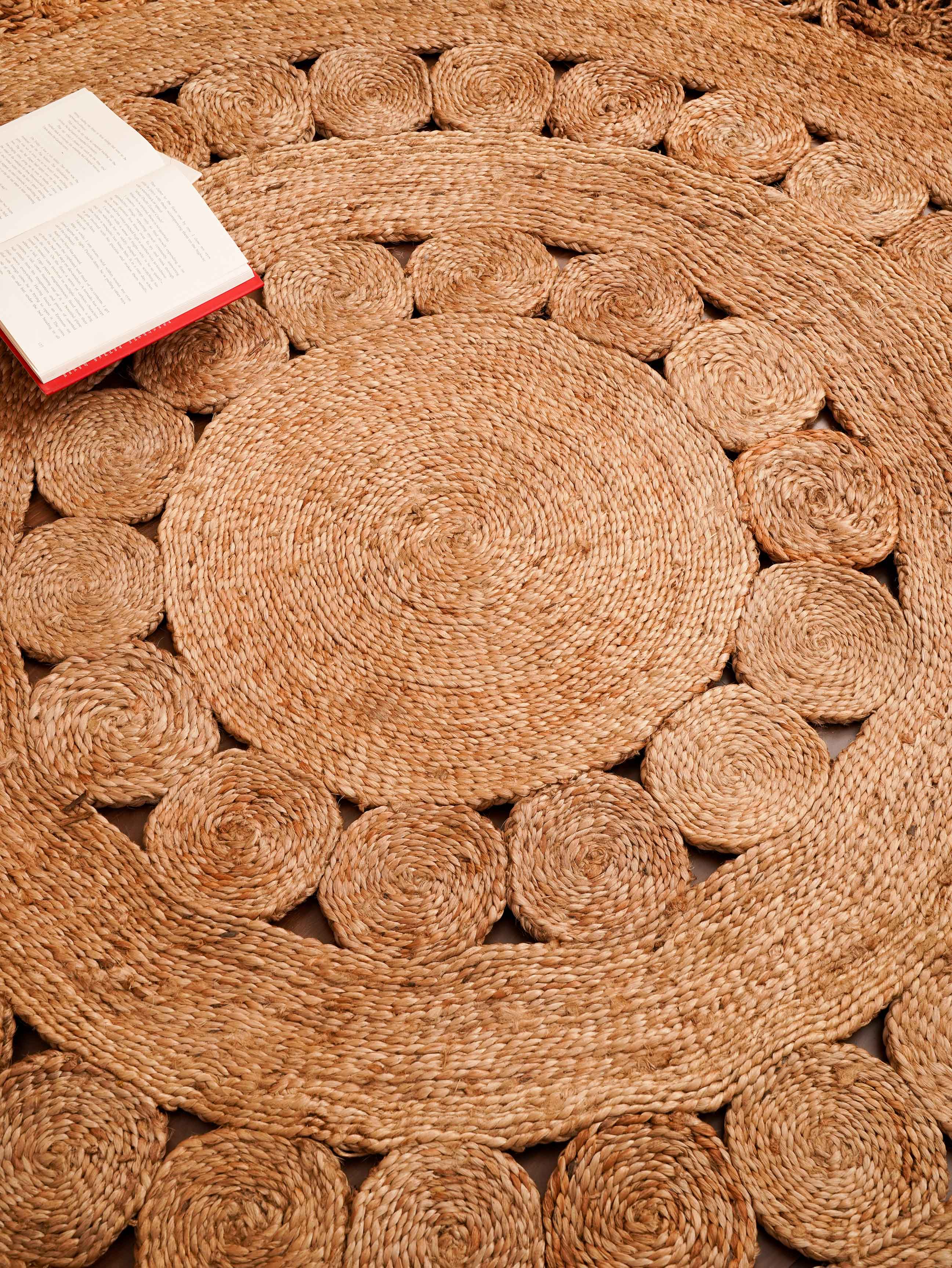 HAND WOVEN JUTE ECO-FRIENDLY AREA RUGS - 4'x4', Round Shape, Beige Color, Oriental Pattern, High Pile, Natural Fiber, Outdoor Indoor Handmade Area Rugs for Living Room, Bed Room (J00004)