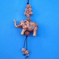 thumbnail image 1 of Petit Charme Éléphant comme Charme de Cellulaire, 1 of 1