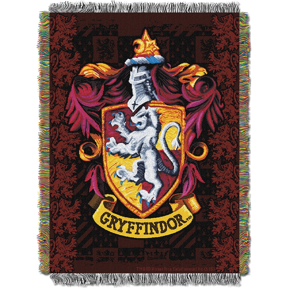 Harry Potter Gryffindor Shield Woven Tapestry Throw (48inx60in