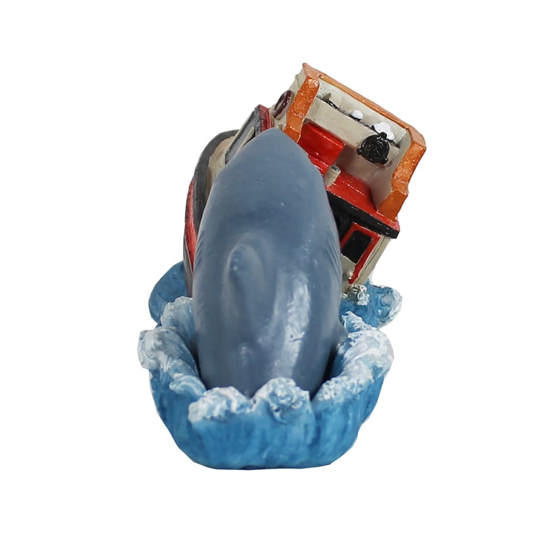 Penn-Plax Jaws Resin Aquarium Decor, Boat Attack Scene, Small