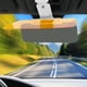thumbnail image 1 of Extensor genérico de parasol para coche SUV ajustable, fácil instalación de piezas de automóvil para una conducción más segura, uso 2 en 1 diurno y , 32X12cm, 1 of 8