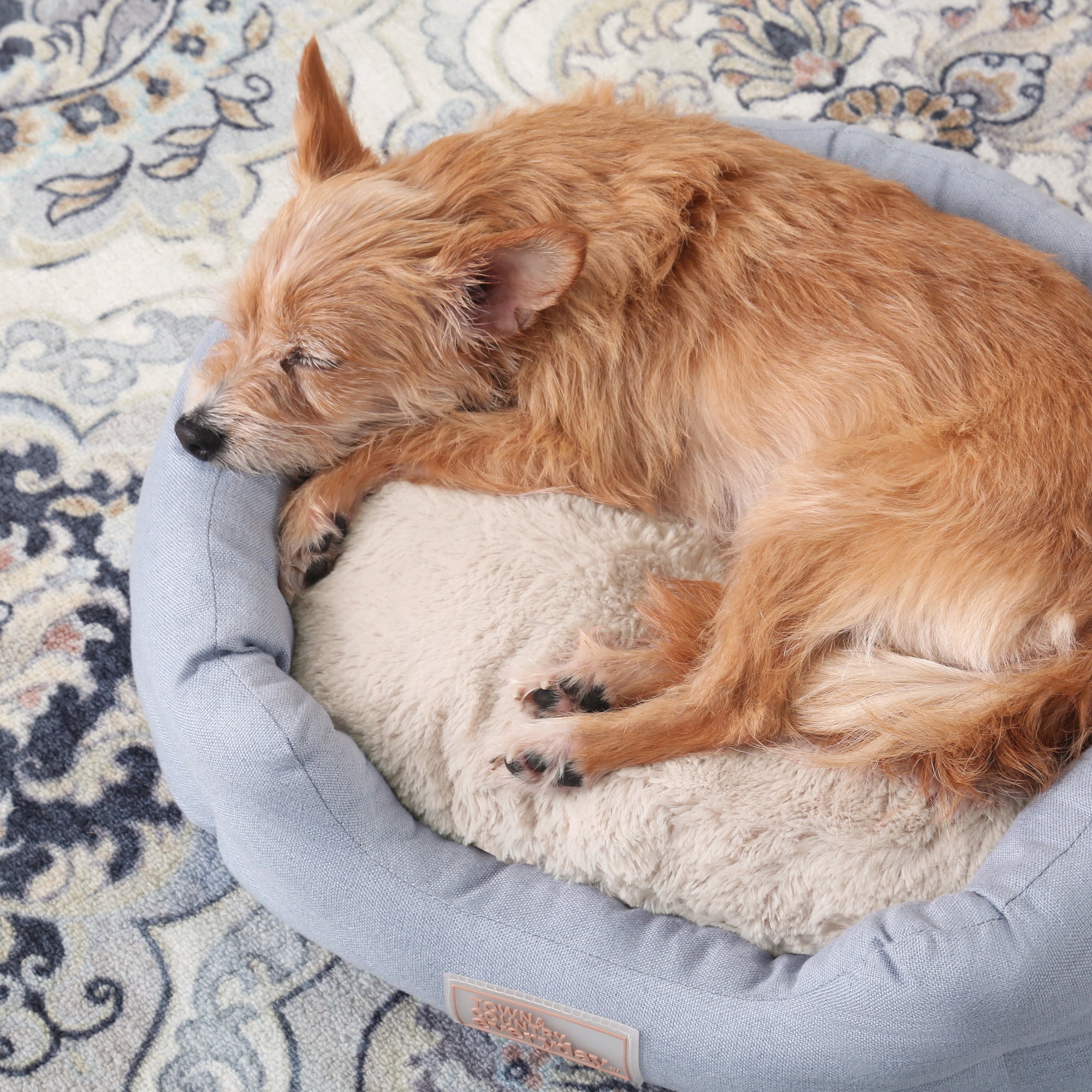 TOWN & COUNTRY EVERYDAY CuddleTown Faux Linen Comfy Cozy Cuddler Pet Bed, Supportive & Calming, Water Repellent, Non-Slip Bottom, Machine Washable Cover, Blue, Small 22"x20"x7"
